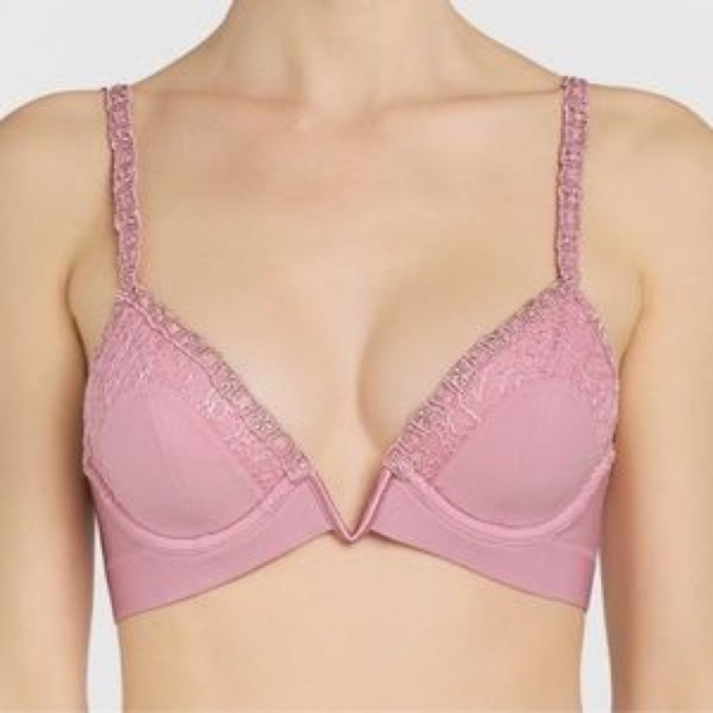 La Perla Purple Rose Bra and Underwear Set